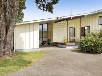 Quiet Cul De Sac Living