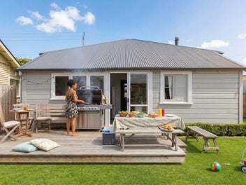 Urgent Sale: Offers over $520,000