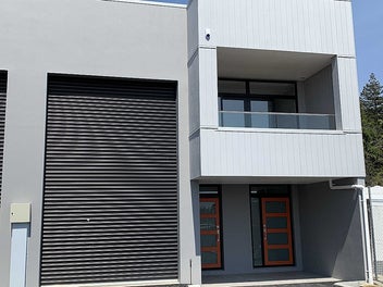 YOUR HOME AND BUSINESS, ALL IN ONE.