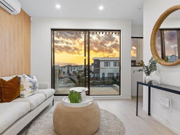 Modern Life, Perfect Price, Urban Vibe