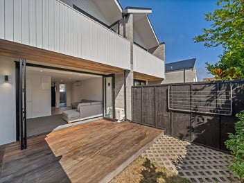 Smartly Configured Townhouse Living