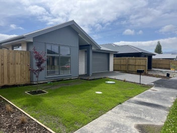 Image 1 of 11