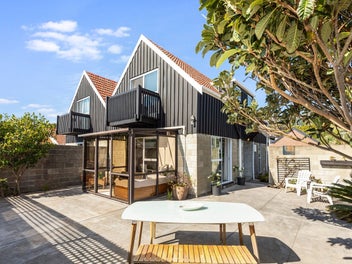 Love the location, live the life