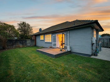 City Fringe Home with Huge Potential