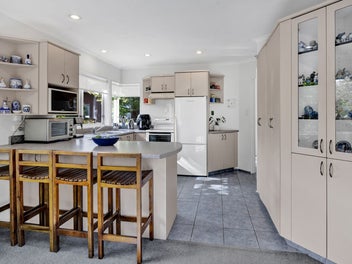 DESIRED LOCATION, PRIVACY & VIEWS