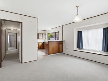 Perfect Starter or Retirement Pad