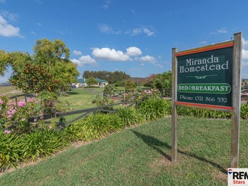 Miranda Homestead - Coastal Calm, Country Freedom