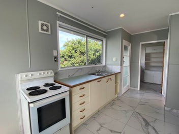 Image 1 of 11