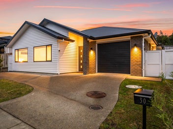 Lock Up and Leave, Low Maintenance, Family Ready