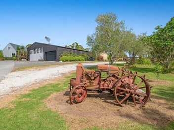 Country Elegance Meets Coastal Excellence