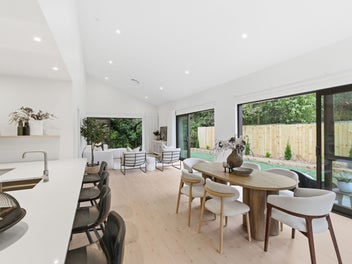 Beautifully Crafted Contemporary Home