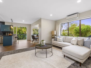 Renovated + Flexible Living + Coastal Vibes