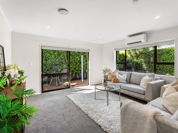 EASY LIVING, EVERYDAY JOY!