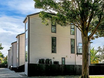 5-Bed Family Home | Modern & Affordable