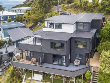 SPECTACULAR SUN, SPACE & SCENERY | BEO $1,299,000