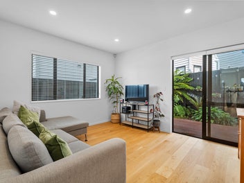 Contemporary Haven for Active Families