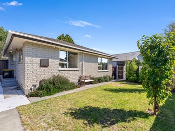 Foot in the Door | Lifestyle on Your Doorstep