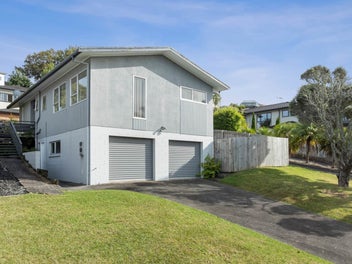Remuera Family Home – Sun-Filled, Must Sell