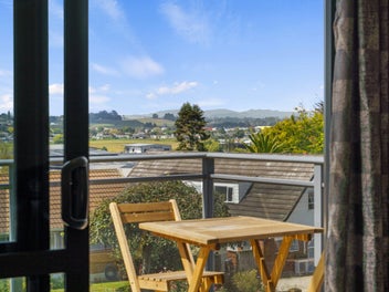 Elevated, Modern & Easy Care