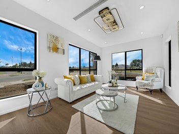 Luxury Family Haven in Flat Bush