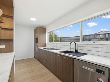 Total Renovation – Just Move In