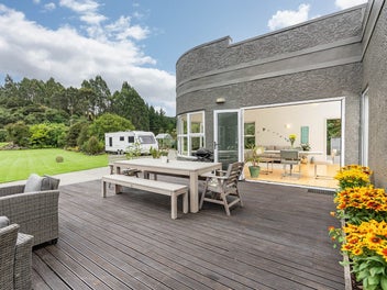 Lifestyle Living with an Art Deco Twist