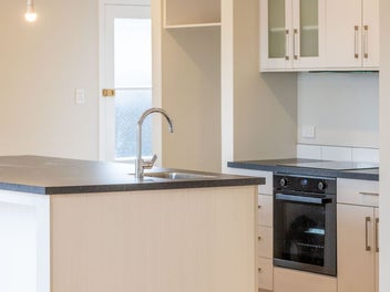 Renovated 1960s Cottage – Move In Ready!