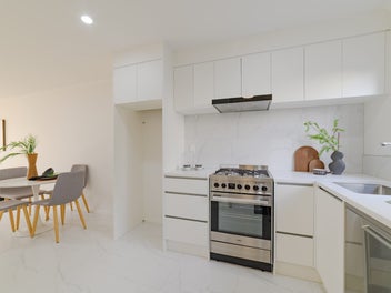 Brand new, Freehold, Exceptional Value