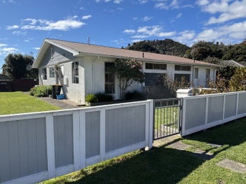 Image 1 of 14
