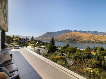 Elevated Living with Lake and Mountain Views