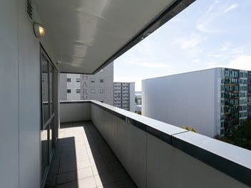 SKY HIGH | NORTH-FACING | 3 BEDS | $720K