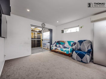 URGENT DEADLINE SALE-Stand Alone Gem in Papatoetoe