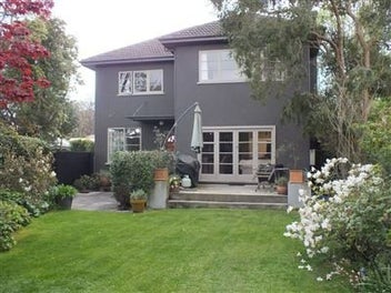 Image 1 of 21