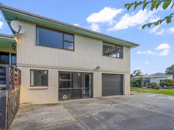 Space, Size & A Backyard That Delivers