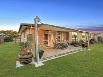 Superb Family Living in Prime Witherlea Location