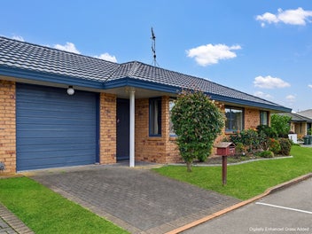 Easy Living Across From The Hospital