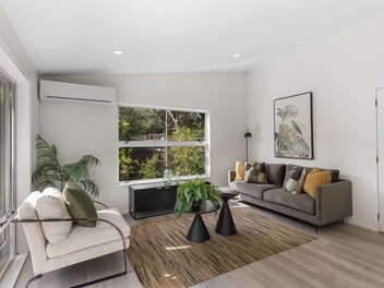 Ignore the CV, Come by and See