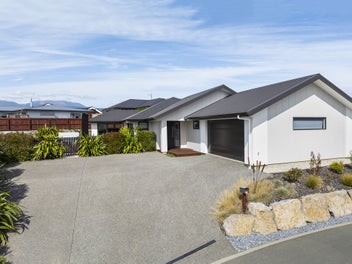 Elevated Style, Effortless Living