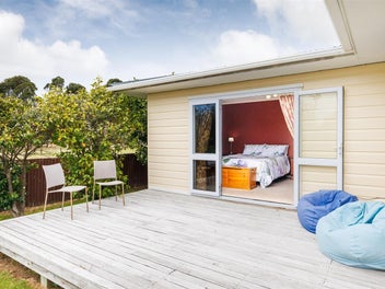 TEAM LEWIS - BRING THE FAMILY!