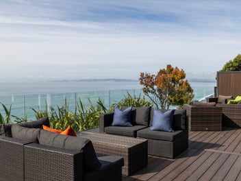 Outstanding Buying on Bluff Hill