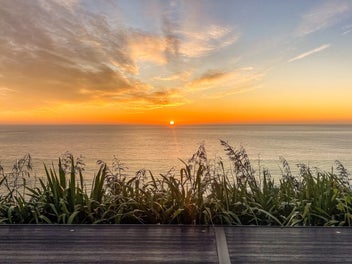 Outstanding Buying on Bluff Hill