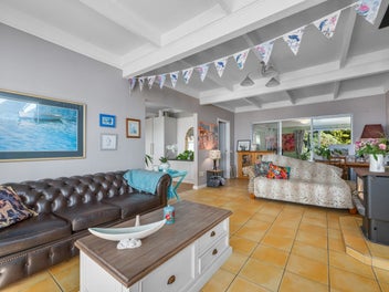 Absolute Beachfront!