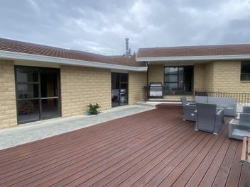 Warm, homely and ready to move into