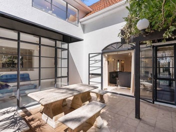 Deceased Estate: Must be Sold!