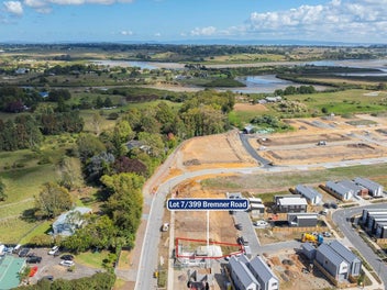 Hot Drury Section – Build or Invest!