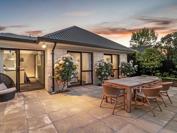 Fuss-Free in Fendalton