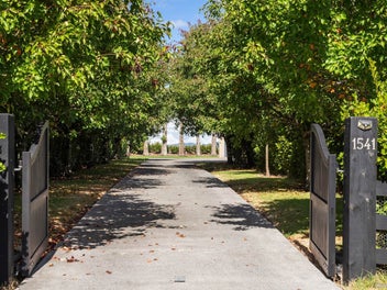 "Private, Central & Stylish"