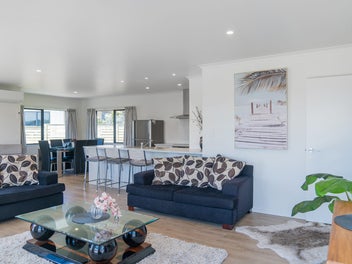 Park the Boat, Bring the Toys!