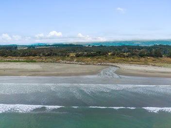 MONTEREY - 3.18 Hectares of Beachfront Land