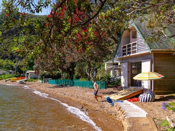 Family Trust says Sell!